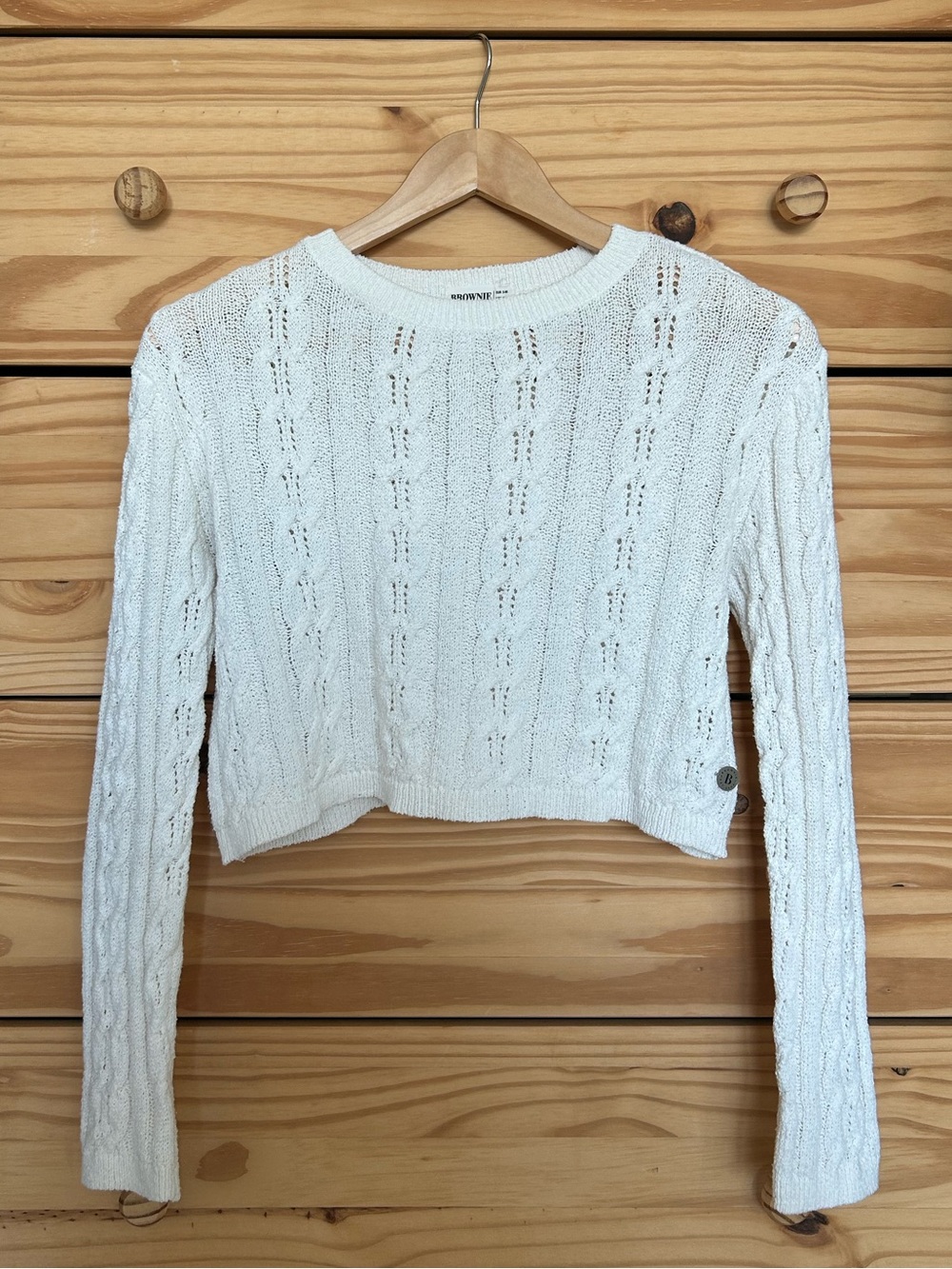 Cropped Cable Knit Crewneck Sweater - White